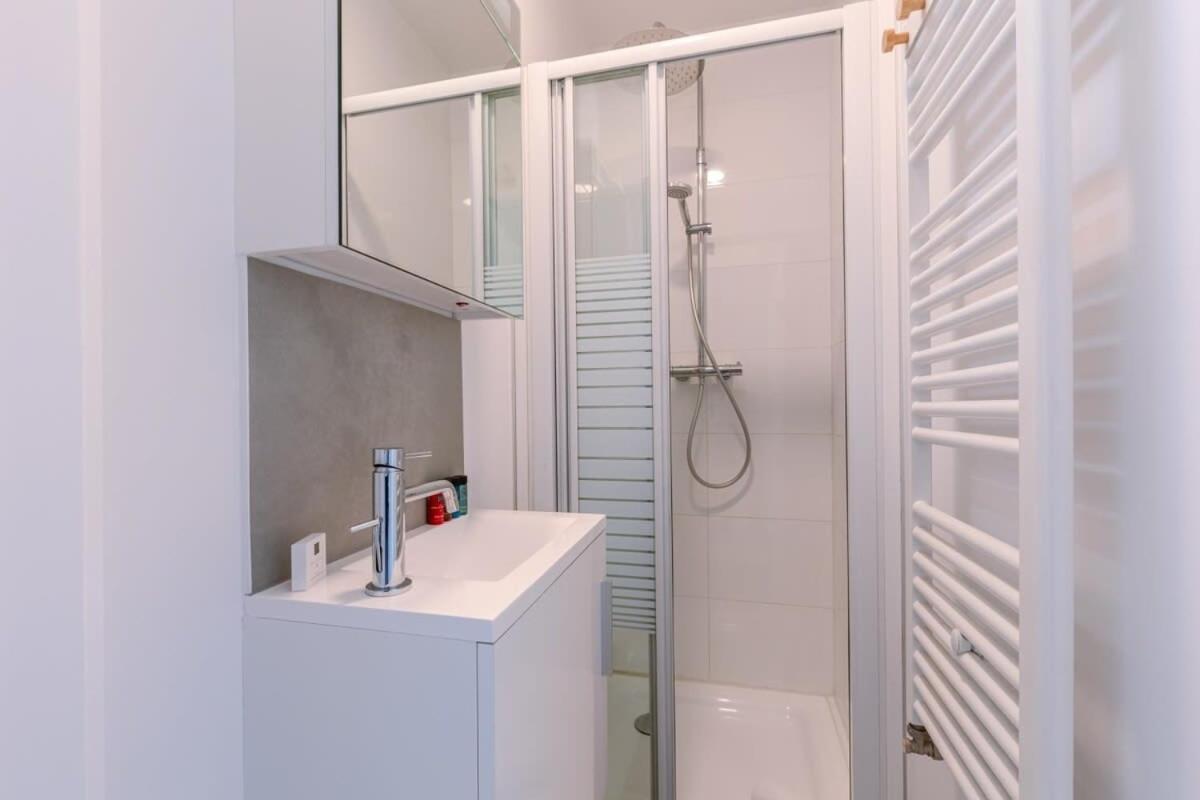Huswell - Stunning Seafront Apartment นอคเคอ-เฮสท์ ภายนอก รูปภาพ